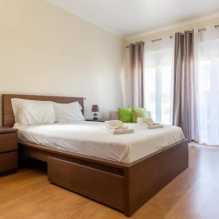 Perola Da Lagoa Vau (Obidos)