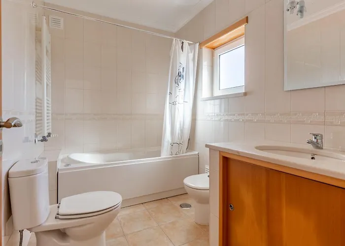 Perola Da Lagoa * Vau (Obidos)