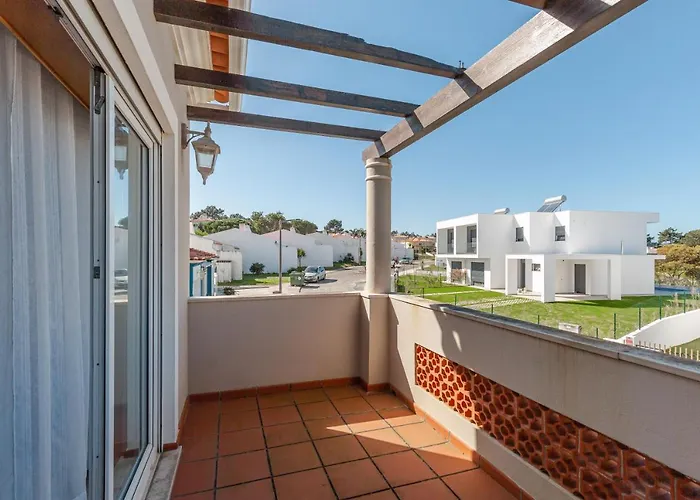 Perola Da Lagoa * Vau (Obidos)